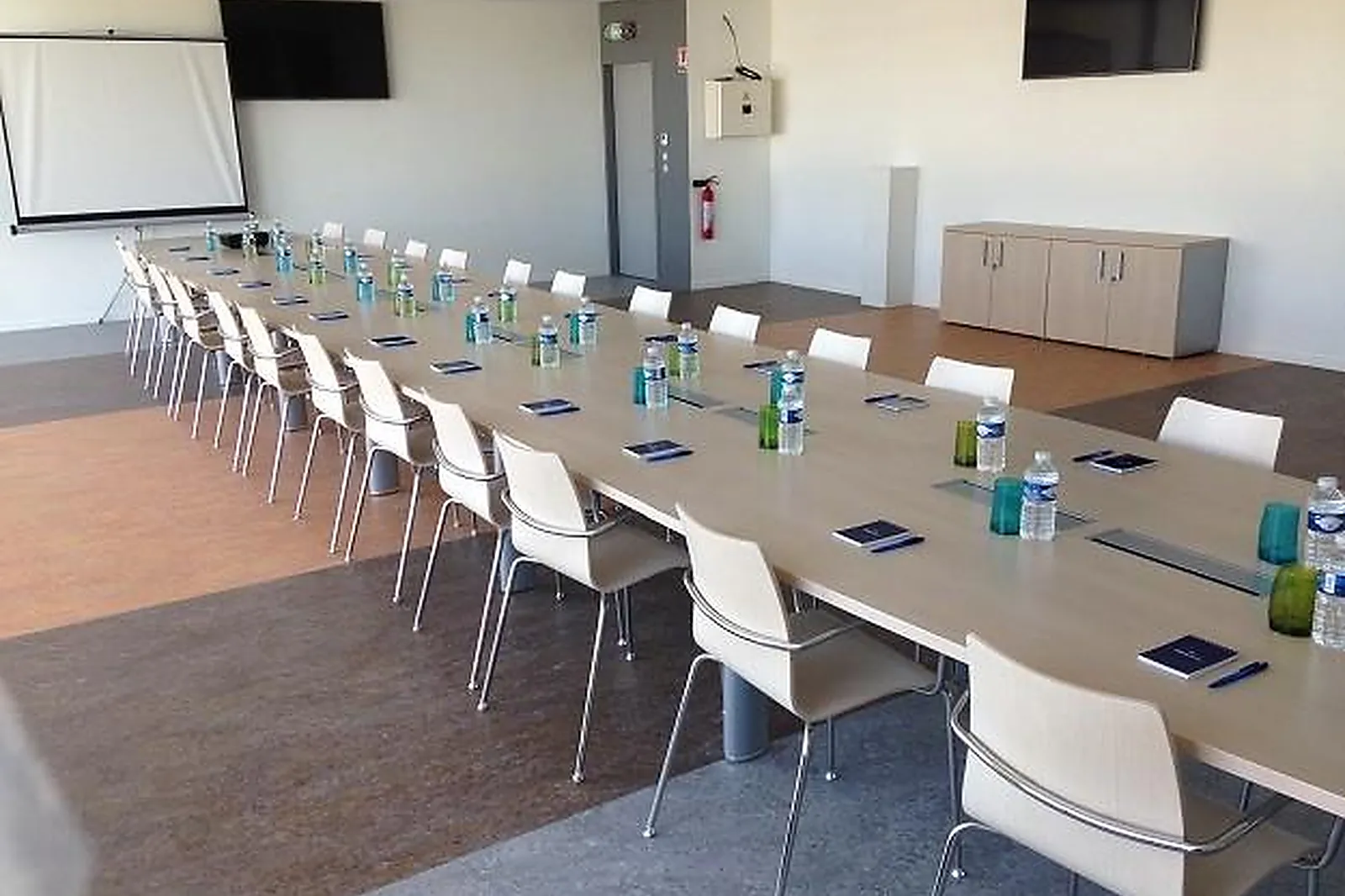 Lieux événementiels, CIRCUIT DE NEVERS MAGNY COURS