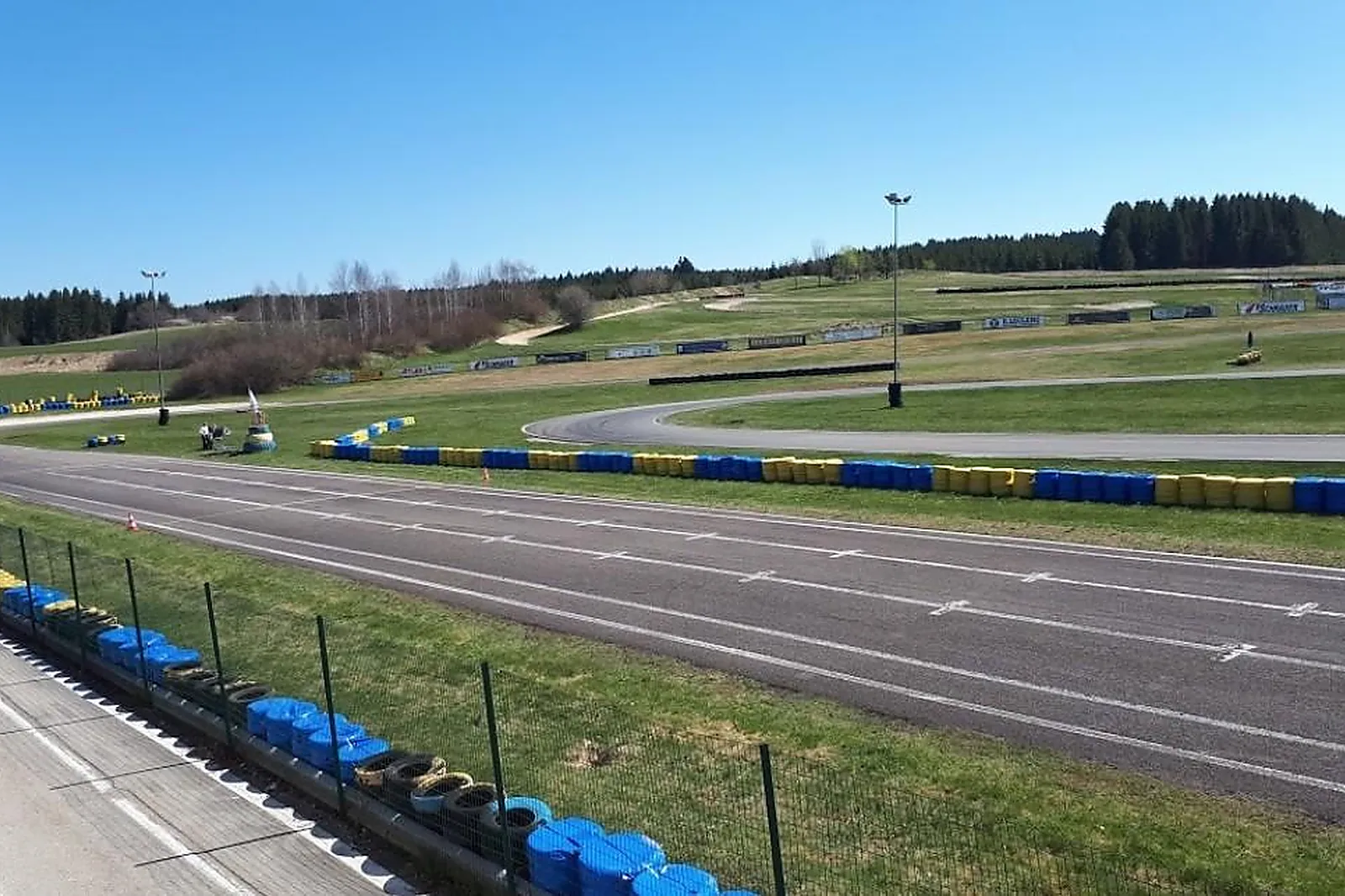 Lieux événementiels, CIRCUIT DE L'ENCLOS
