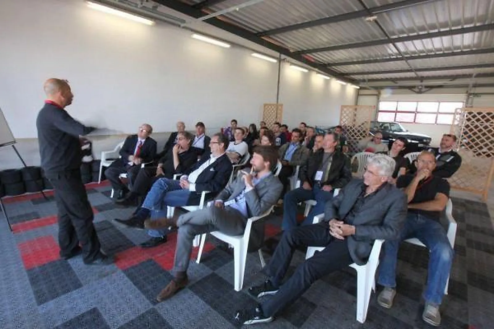 Lieux événementiels, CIRCUITS AUTOMOBILES LA FERTÉ GAUCHER