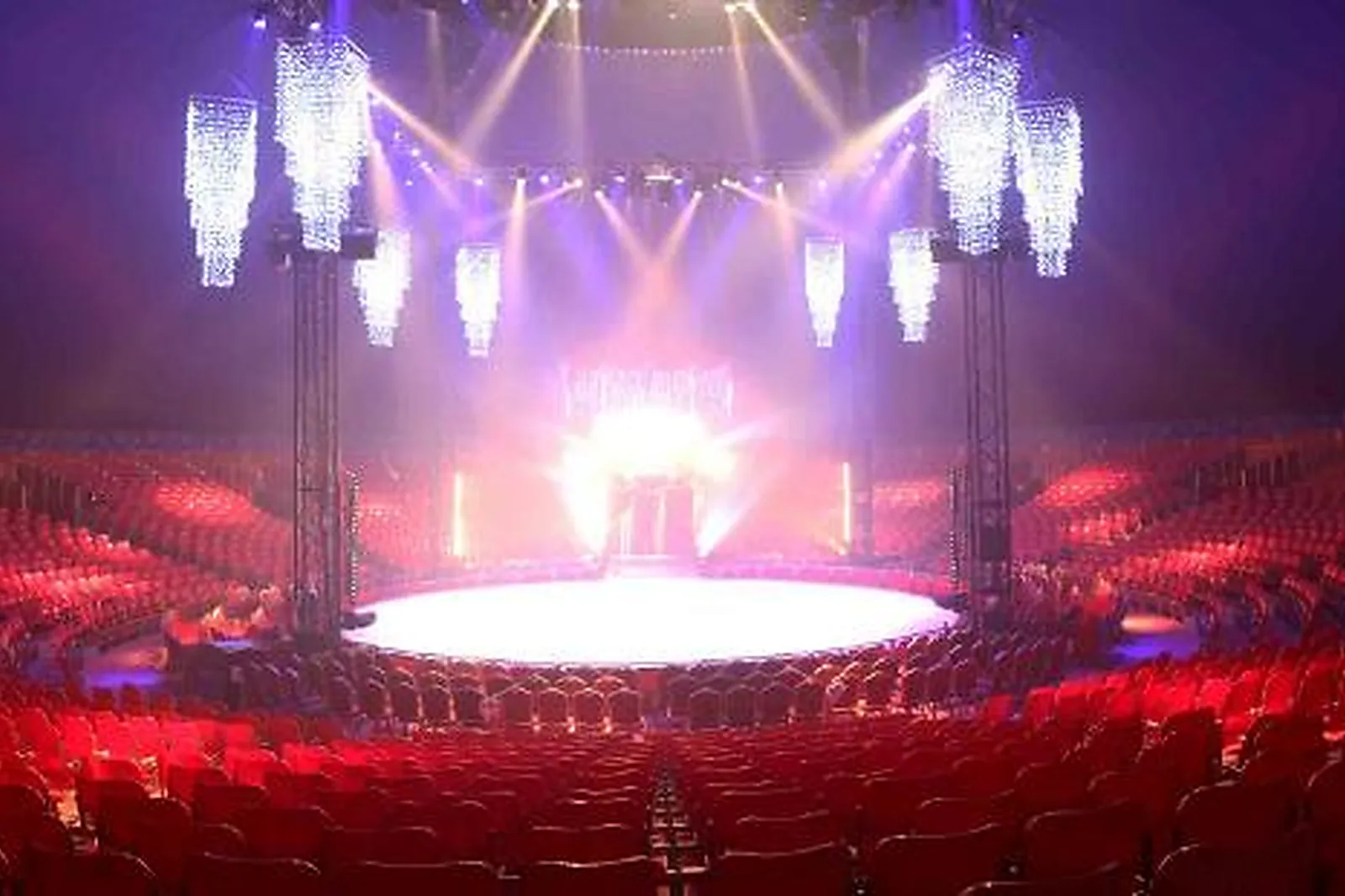 Lieux événementiels, CIRQUE D'HIVER BOUGLIONE