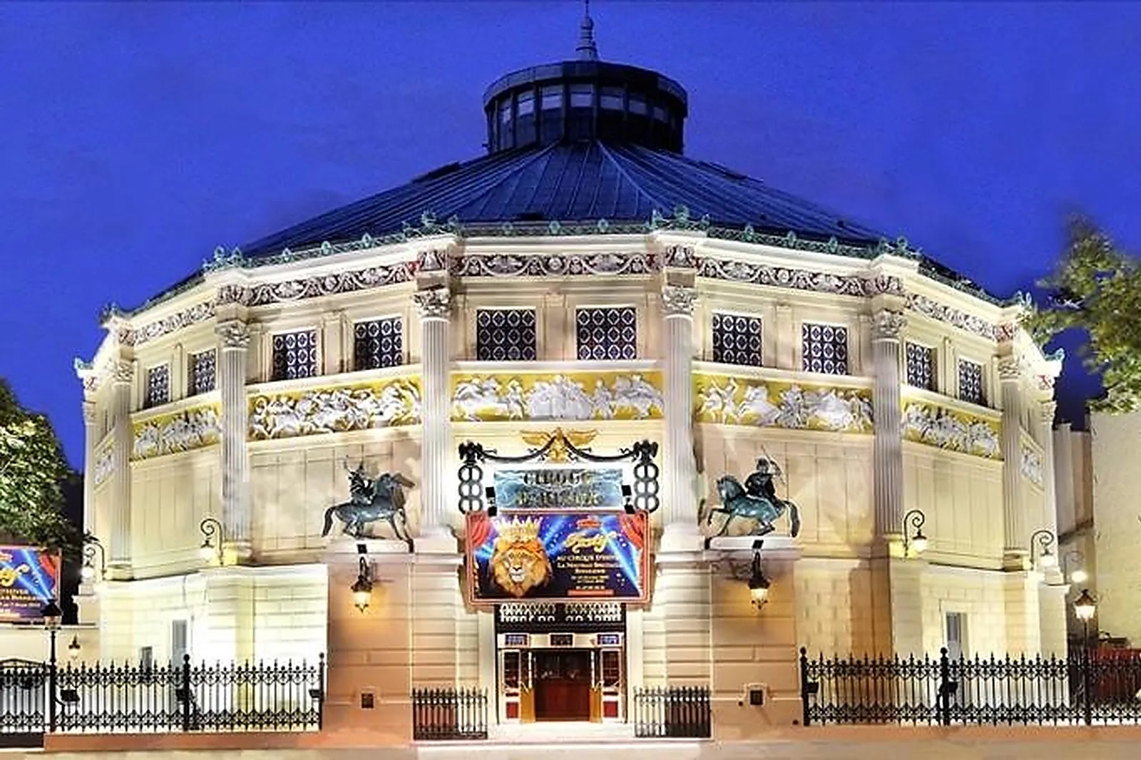 Lieux événementiels, CIRQUE D'HIVER BOUGLIONE