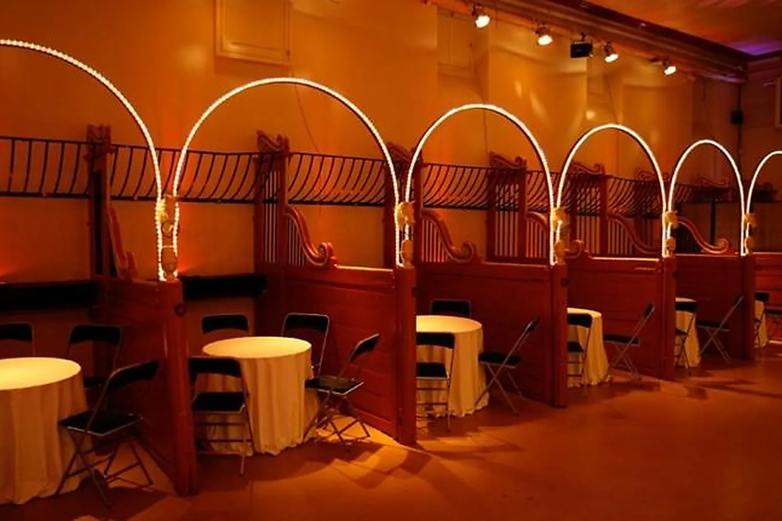 Lieux événementiels, CIRQUE D'HIVER BOUGLIONE