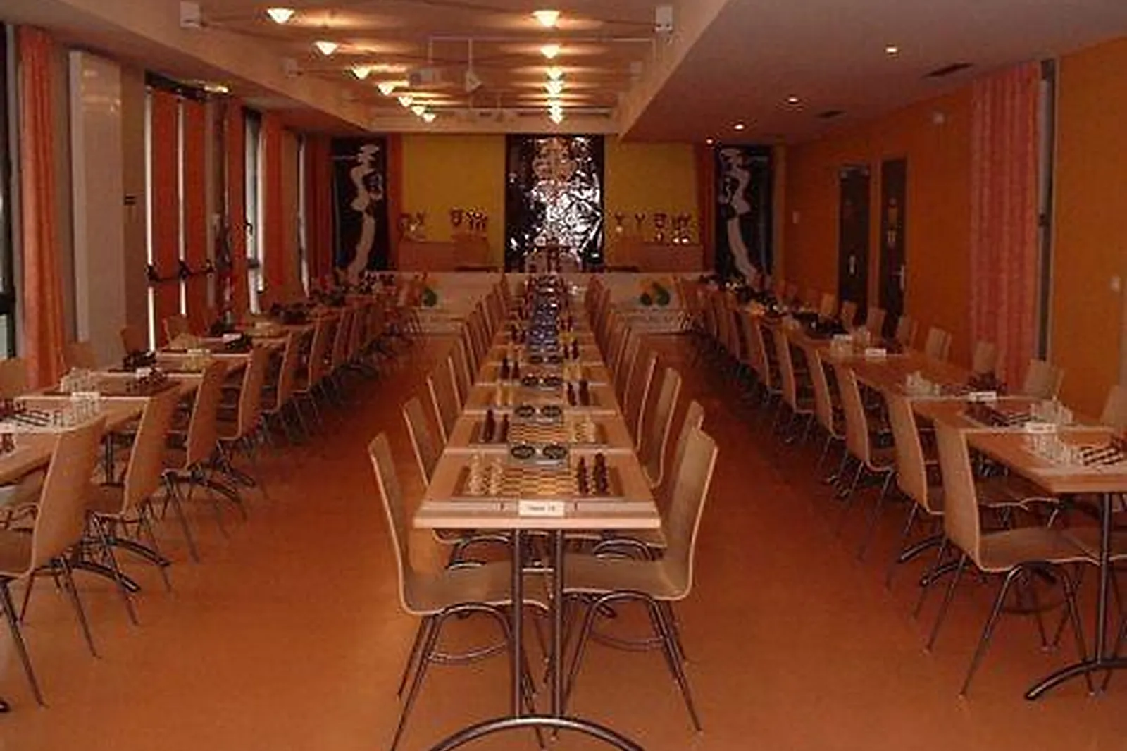 Lieux événementiels, CIS DE CHAMPAGNE