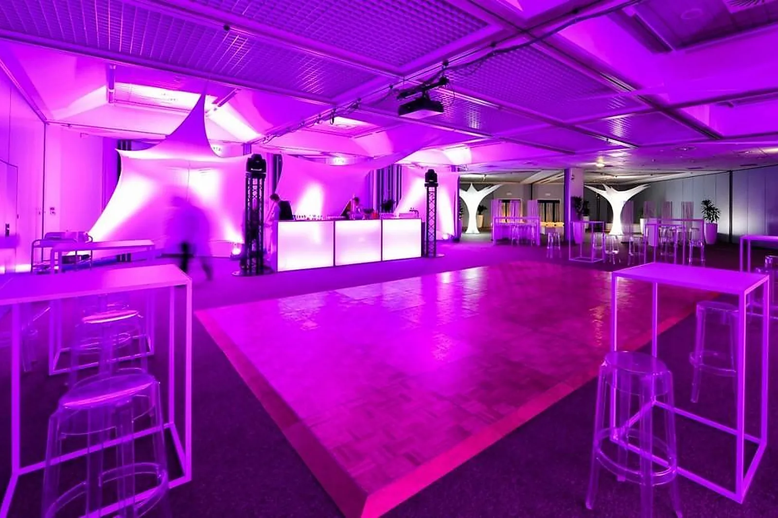 Lieux événementiels, CITÉ DES ÉCHANGES