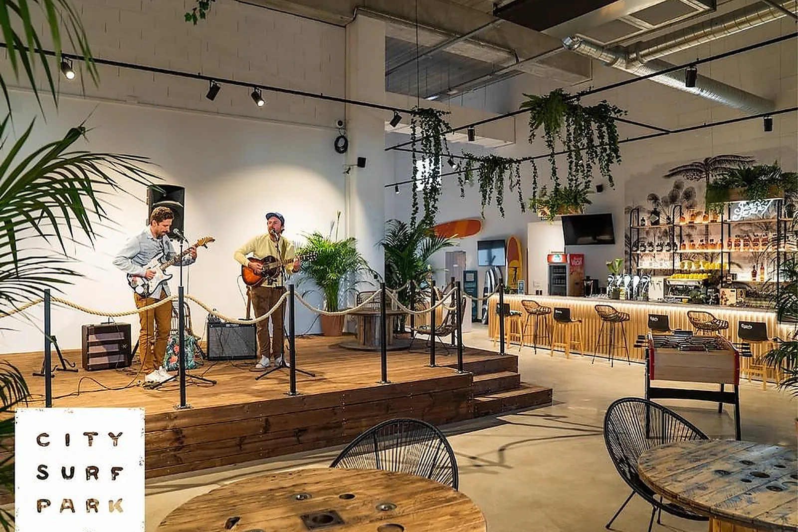 Lieux événementiels, CITY SURF PARK