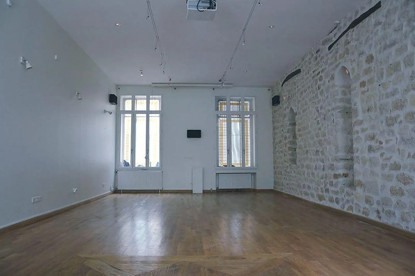 Lieux événementiels, CLAN DESTIN