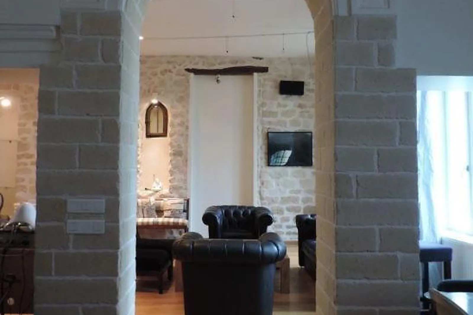 Lieux événementiels, CLAN DESTIN