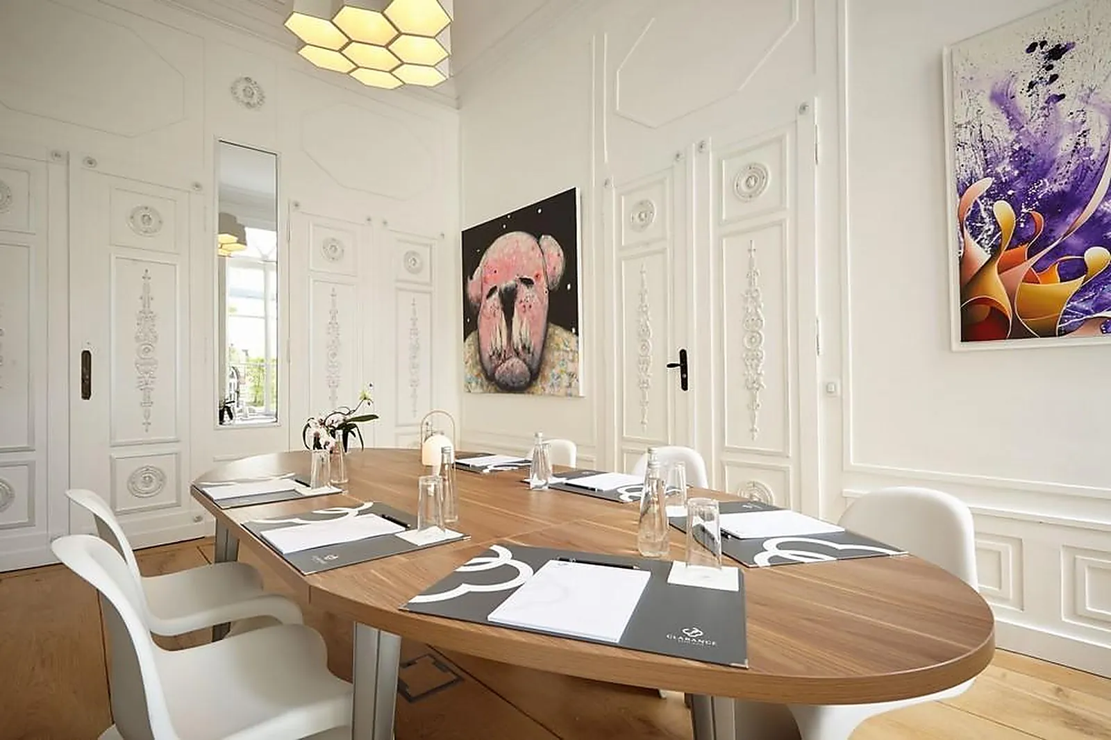 Lieux événementiels, CLARANCE HÔTEL