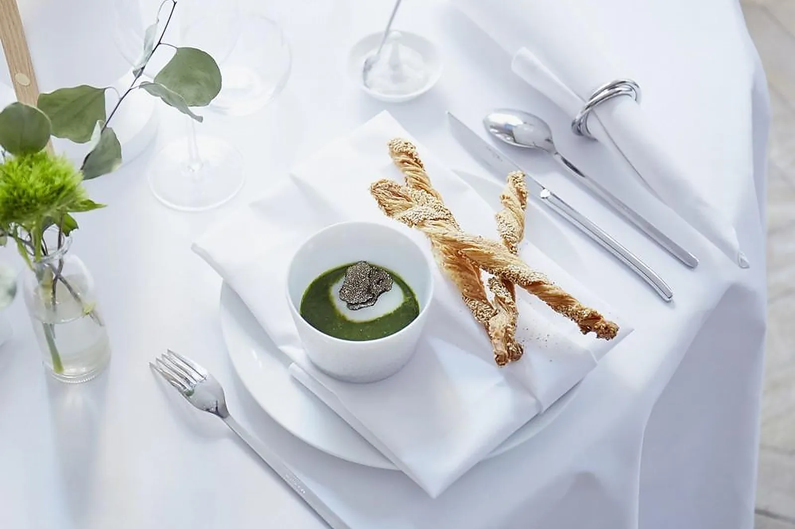 Lieux événementiels, CLARANCE HÔTEL