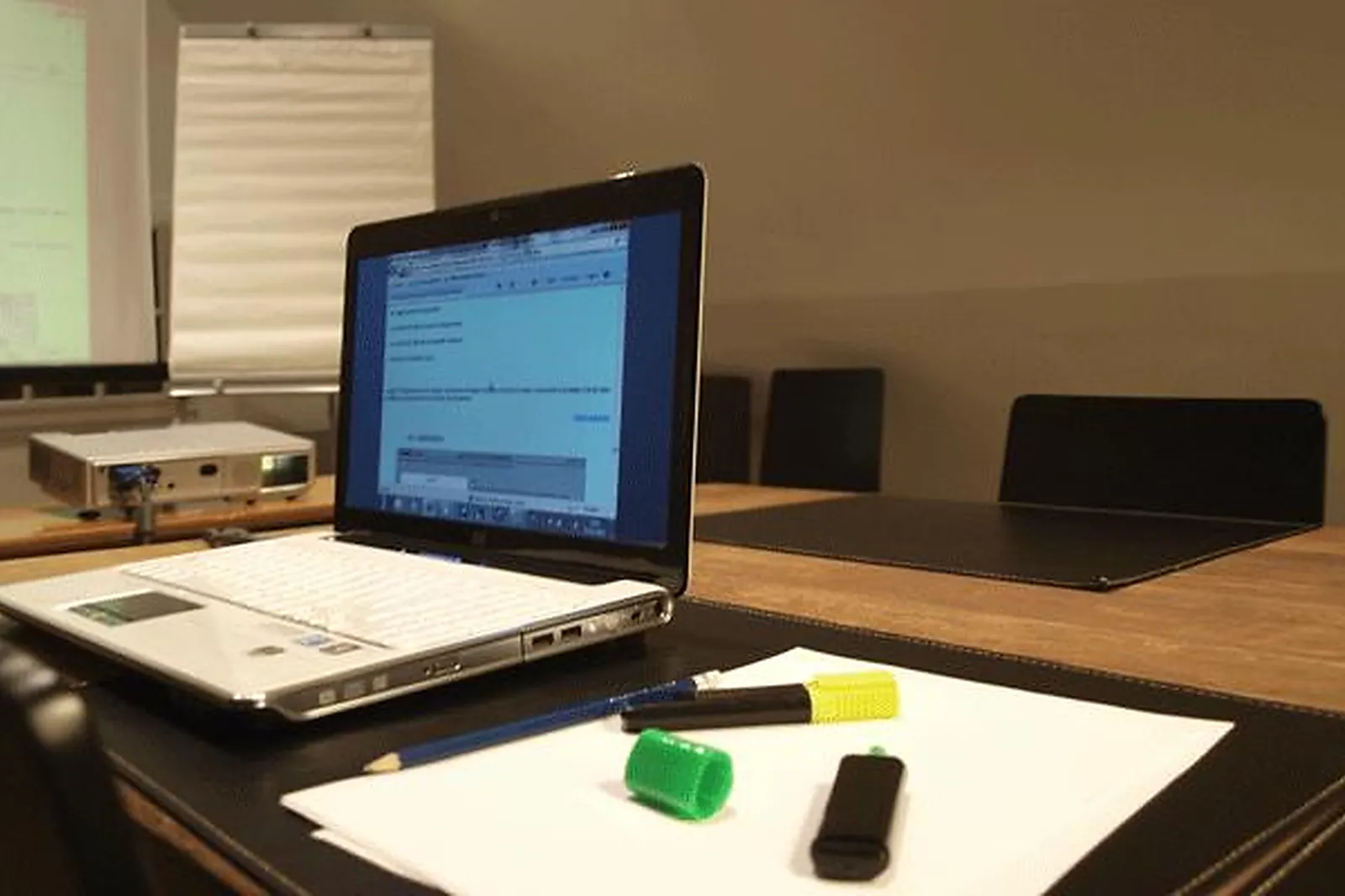 Lieux événementiels, CLOS MASURE