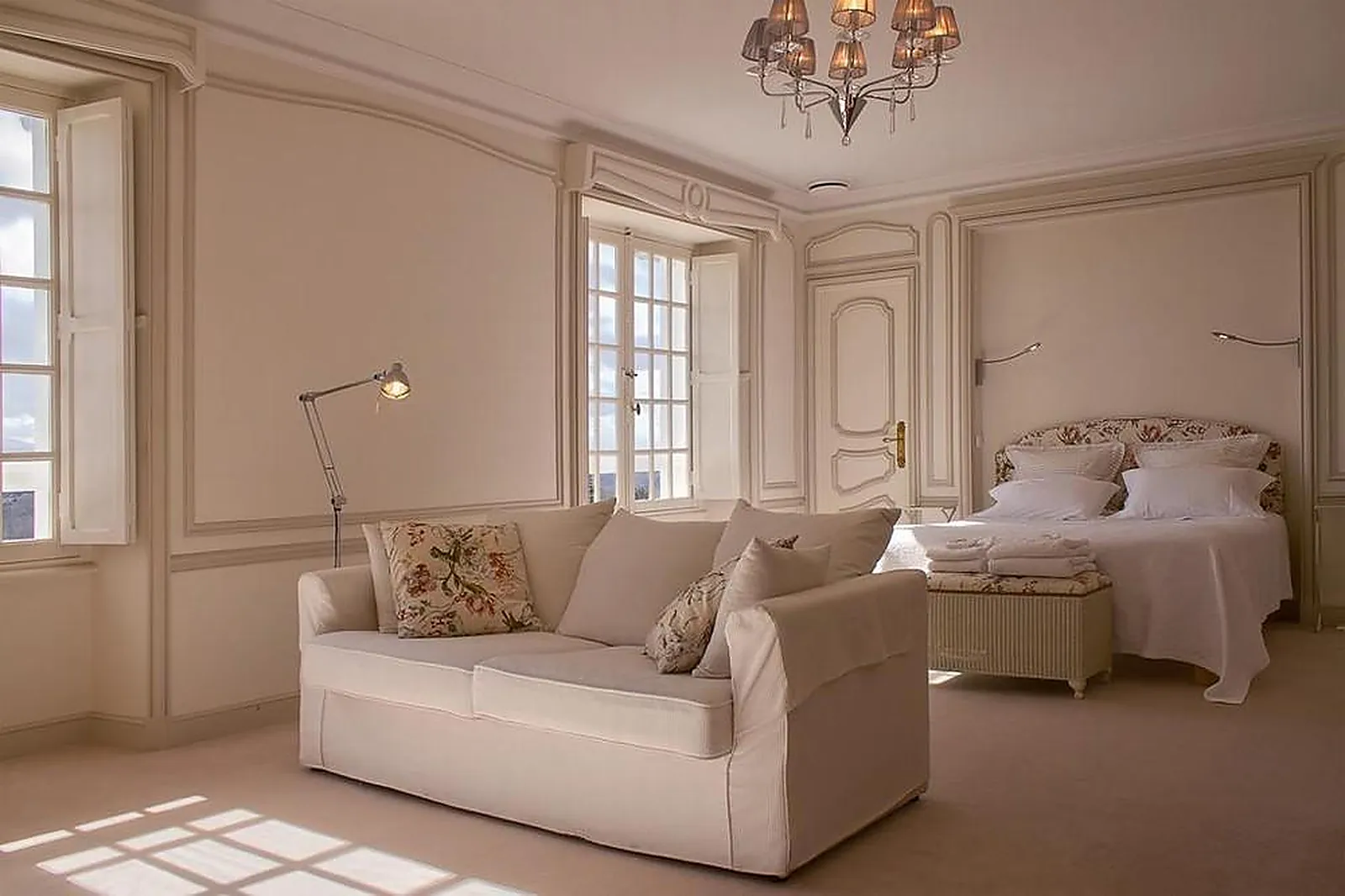 Lieux événementiels, CLOS MIRABEL