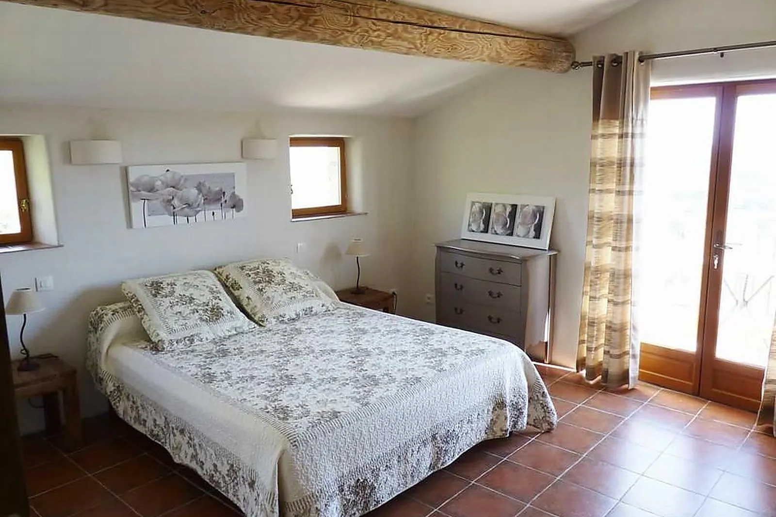 Lieux événementiels, CLOS D'HULLIAS