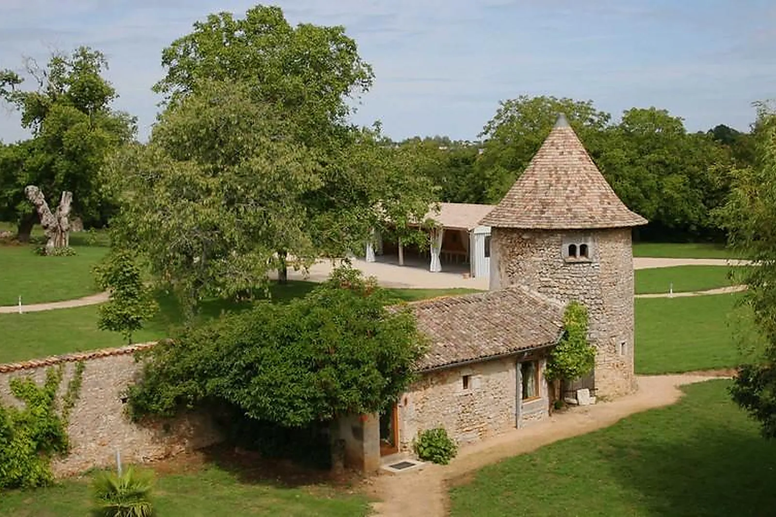Lieux événementiels, CLOS DE L'ORBRIE