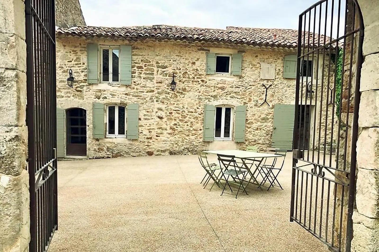 Lieux événementiels, CLOS DU TUILIER