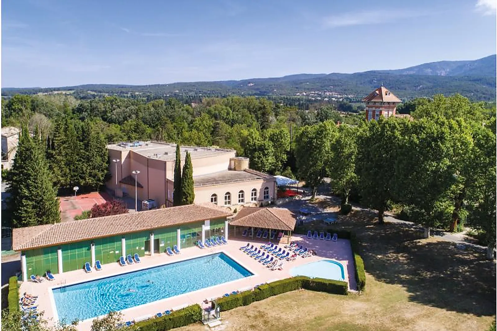 Lieux événementiels, CLUB BELAMBRA - LE DOMAINE DE MOUSQUETY