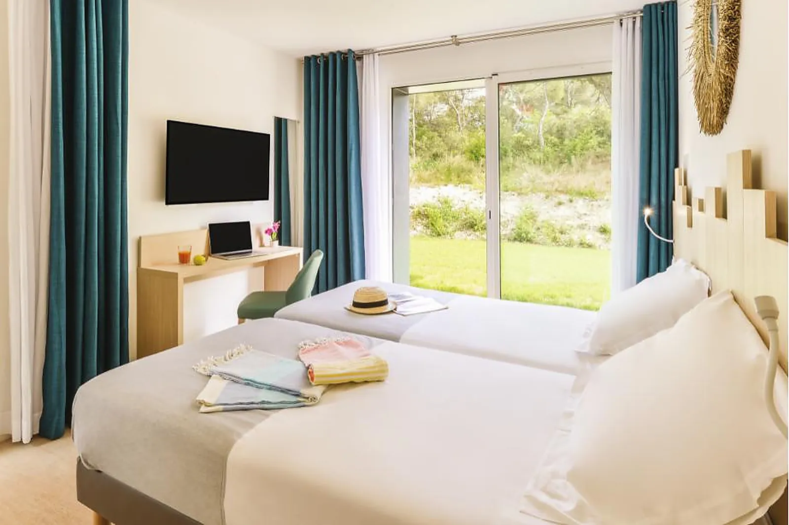 Lieux événementiels, CLUB BELAMBRA - LE DOMAINE DE MOUSQUETY