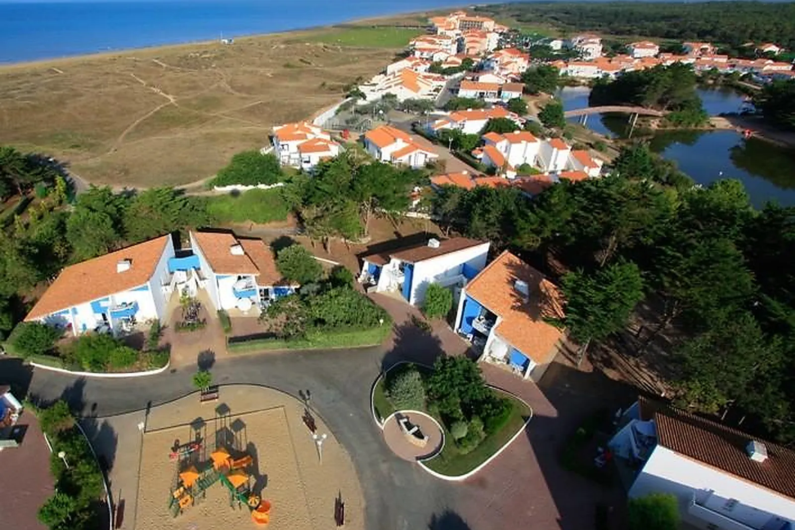 Lieux événementiels, CLUB BELAMBRA - LES GRANDS ESPACES