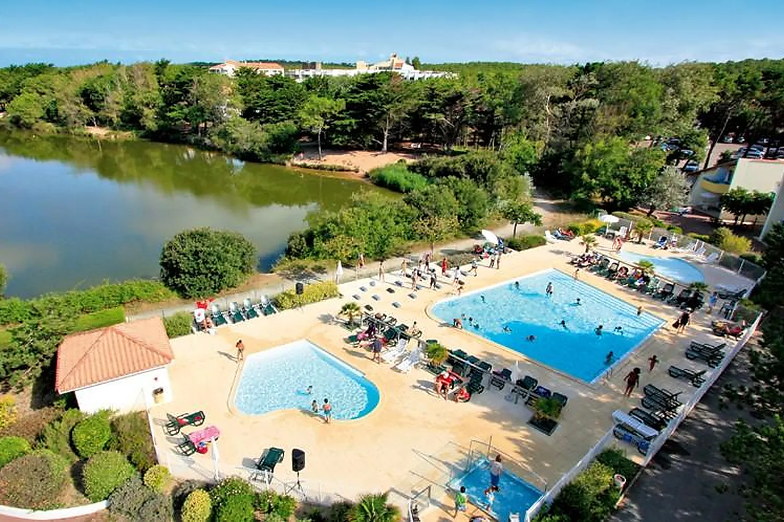 Lieux événementiels, CLUB BELAMBRA - LES GRANDS ESPACES