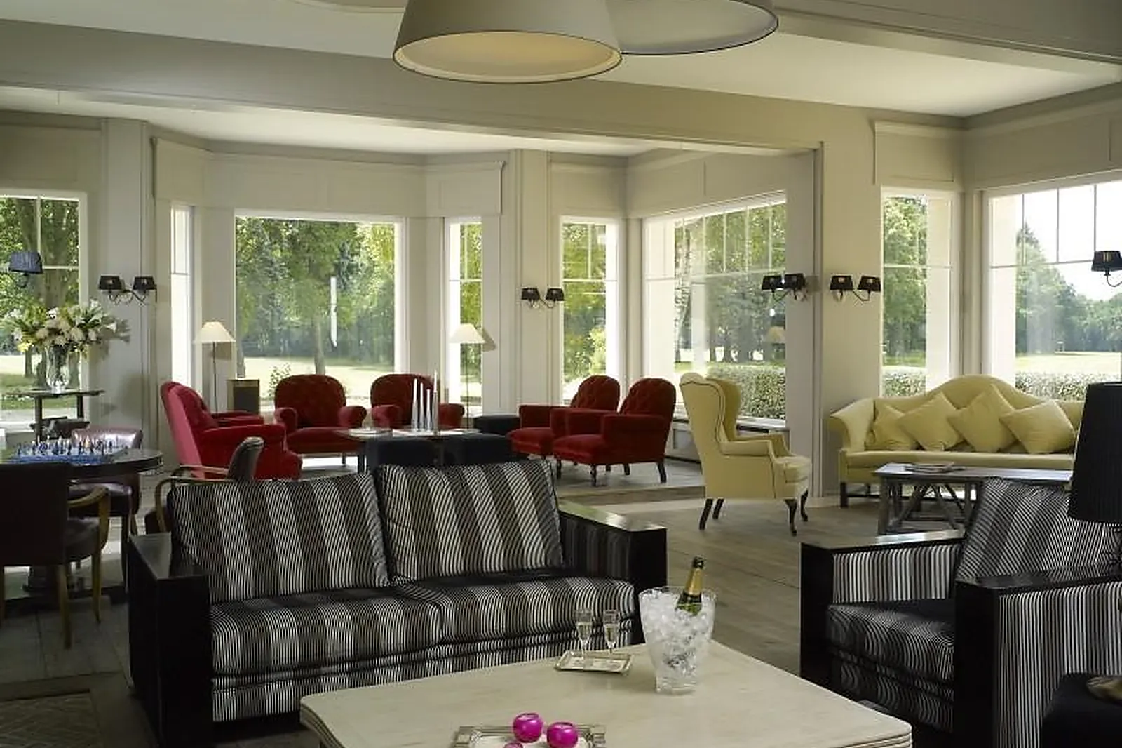 Lieux événementiels, CLUB DU LYS DE CHANTILLY