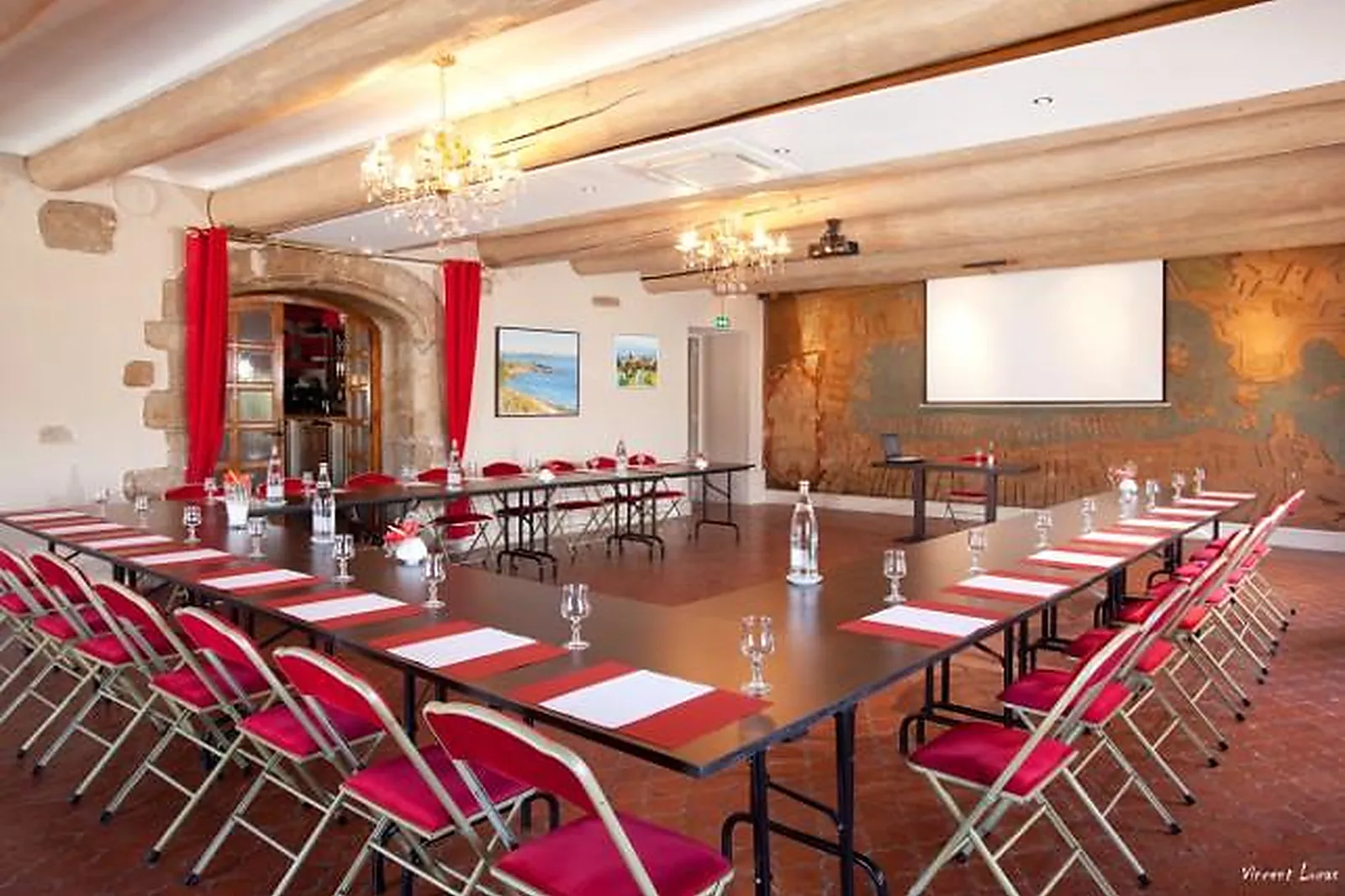 Lieux événementiels, CLUB DU VIEUX PORT