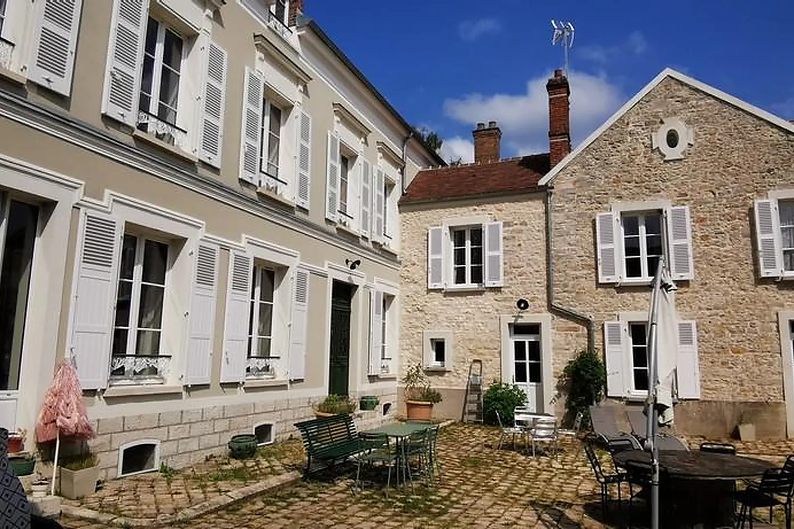 Lieux événementiels, COLIBRI DES CHAMPS