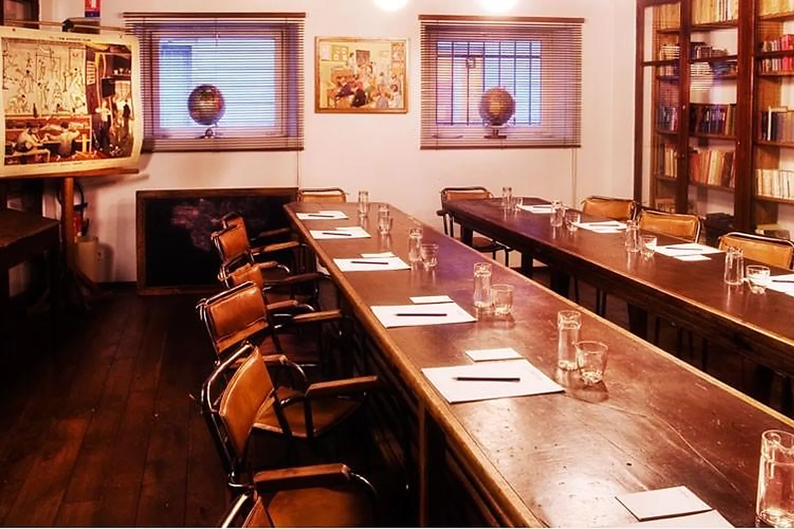 Lieux événementiels, COLLEGE HOTEL