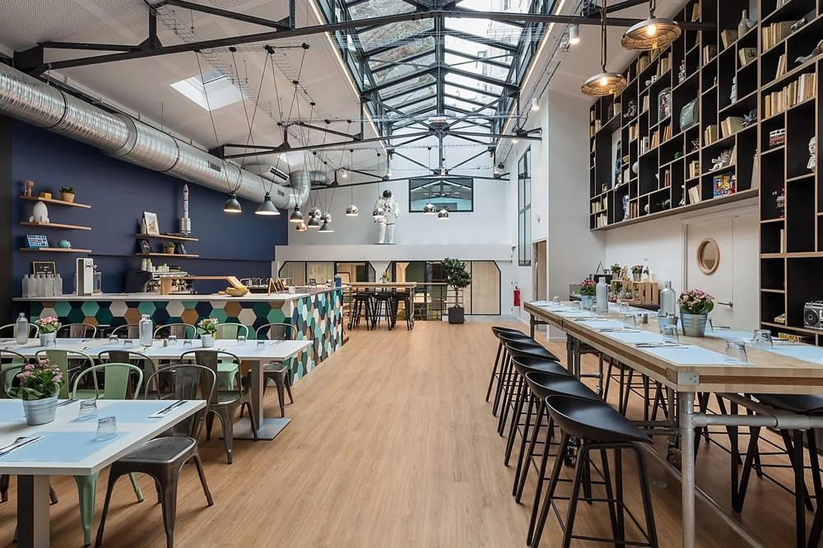 Lieux événementiels, COMET MEETING TERNES