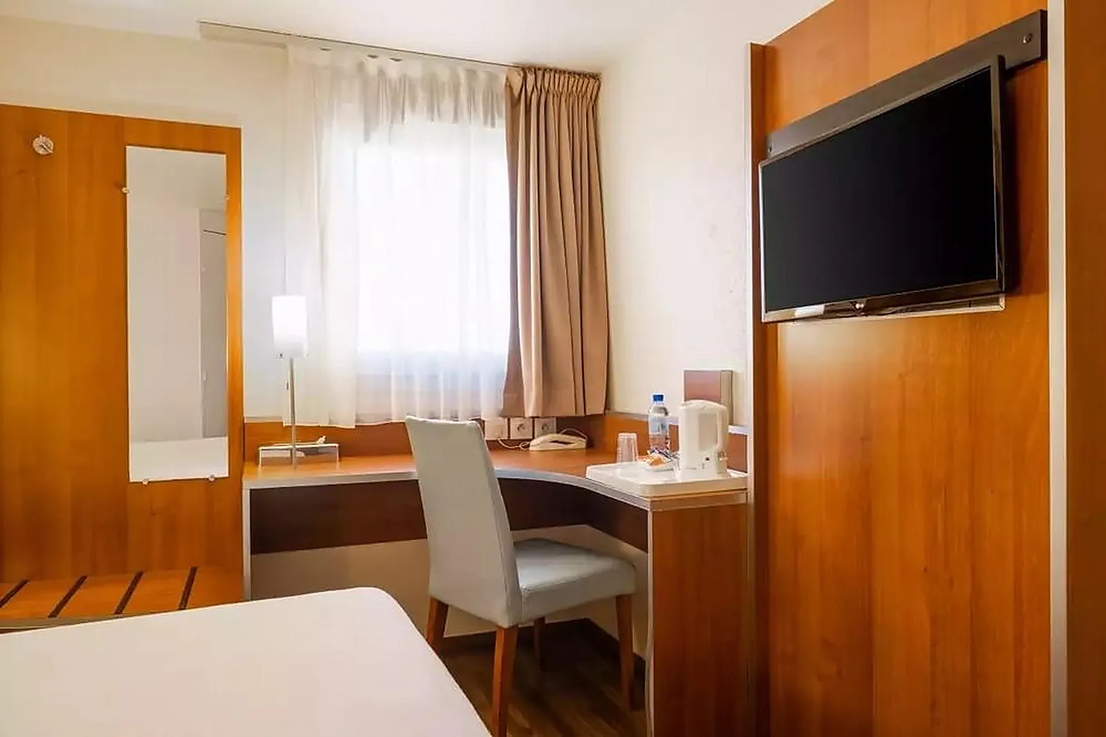 Lieux événementiels, COMFORT HÔTEL AÉROPORT LYON SAINT EXUPÉRY