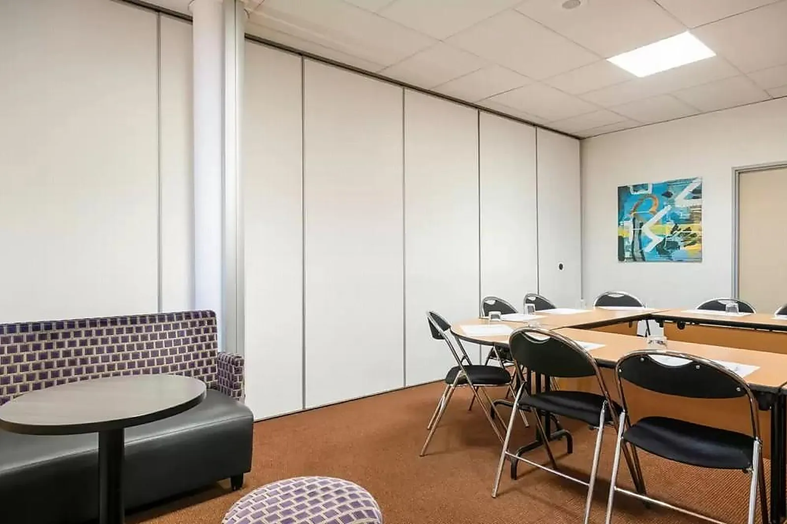 Lieux événementiels, COMFORT HÔTEL AÉROPORT LYON SAINT EXUPÉRY