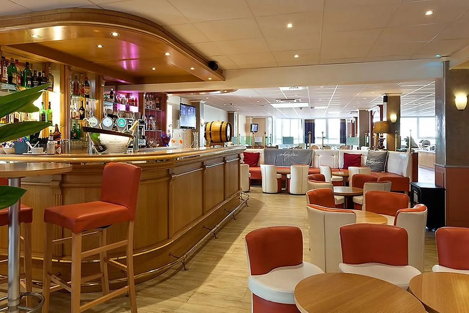 Lieux événementiels, COMFORT HÔTEL AIRPORT CDG