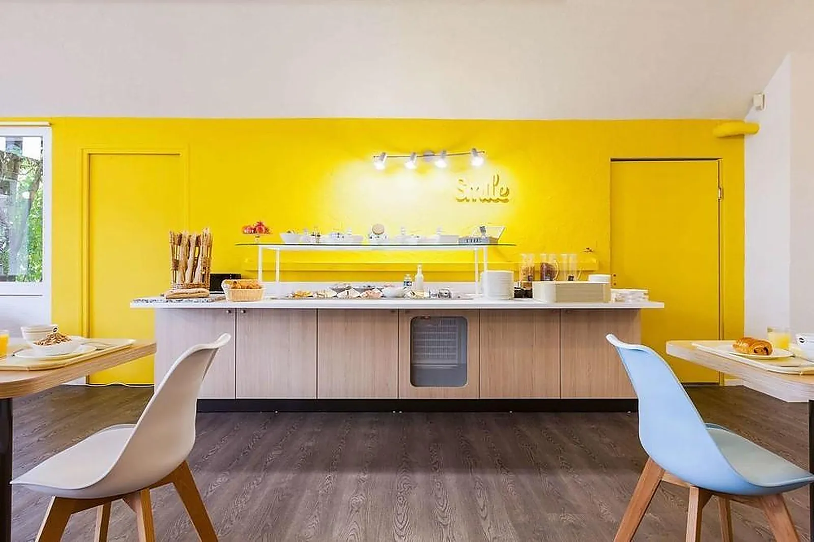 Lieux événementiels, COMFORT HOTEL AMIENS NORD