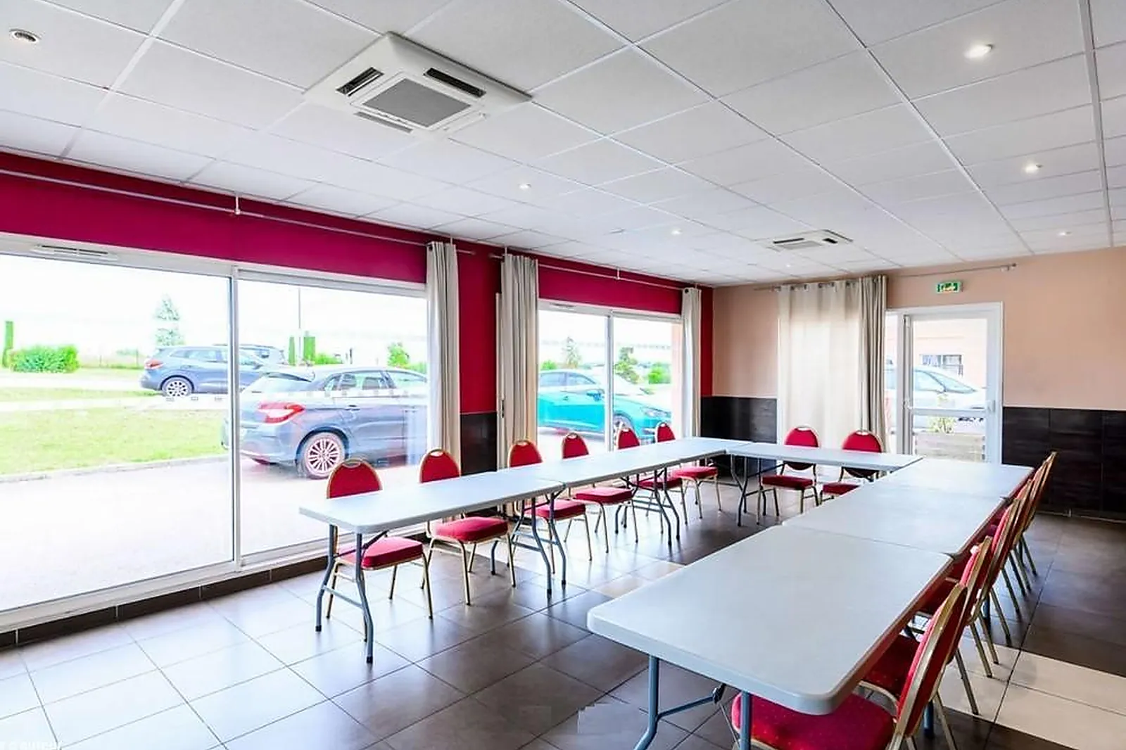 Lieux événementiels, COMFORT HÔTEL DIJON SUD