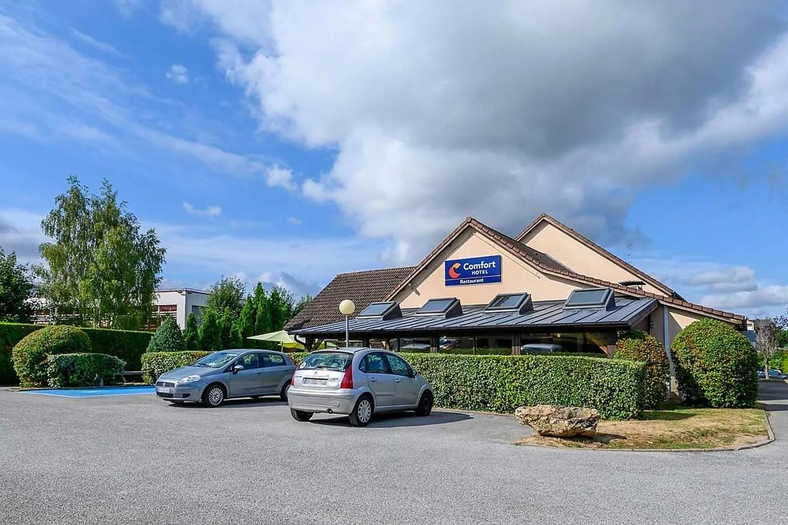 Lieux événementiels, COMFORT HOTEL EVREUX