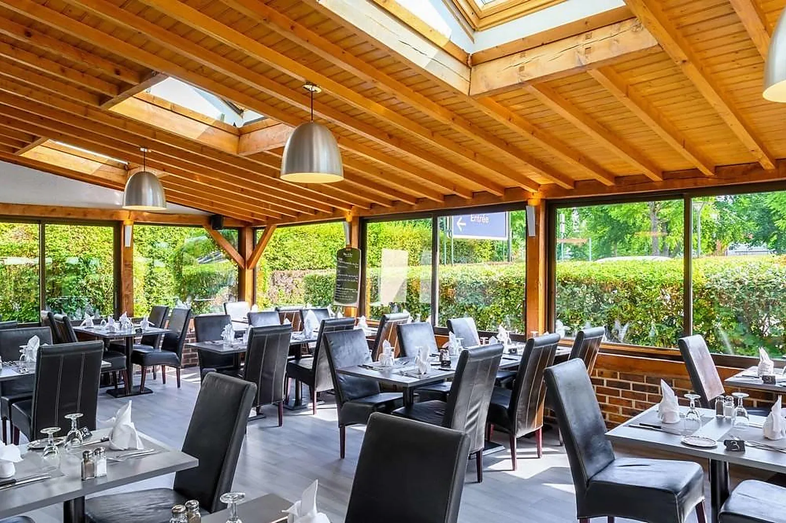 Lieux événementiels, COMFORT HOTEL EVREUX