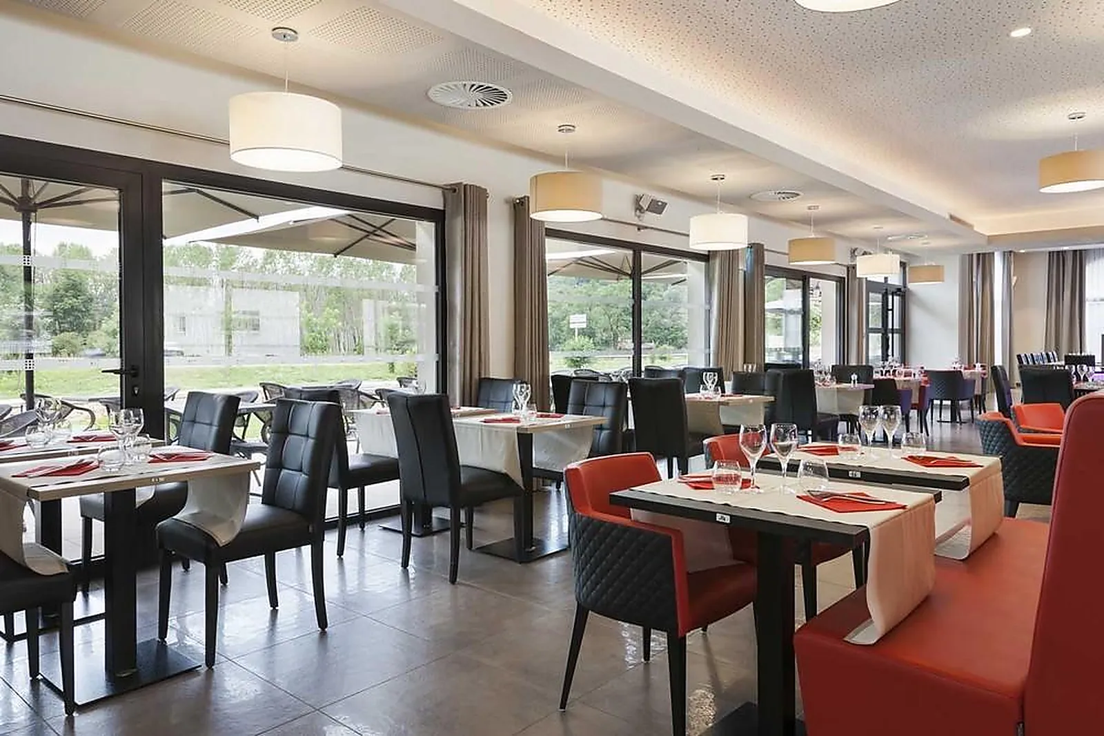 Lieux événementiels, COMFORT HÔTEL FIGEAC