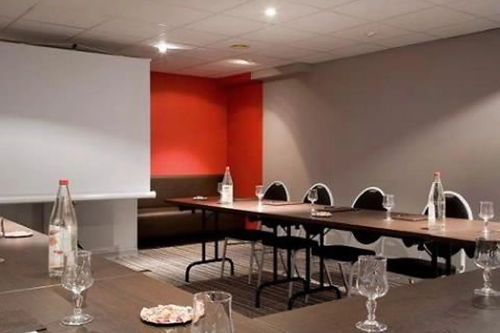 Lieux événementiels, COMFORT HOTEL LILLE-MONS EN BAROEUL