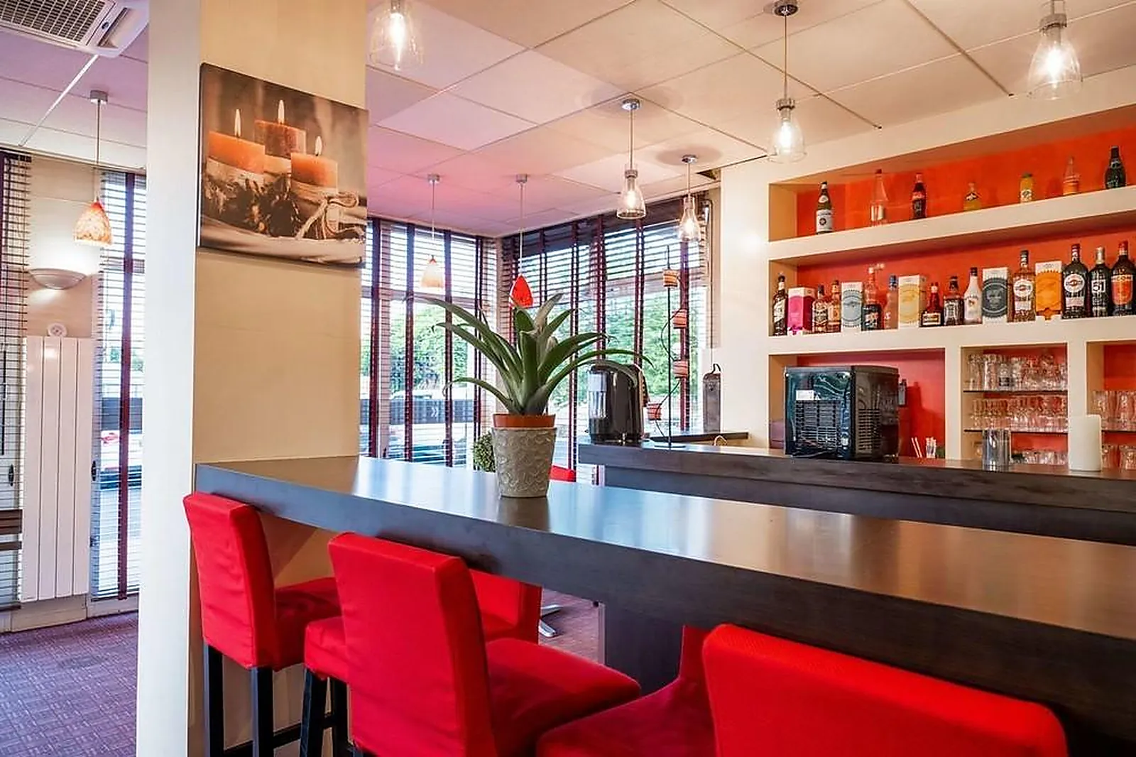 Lieux événementiels, COMFORT HÔTEL MONTLUÇON