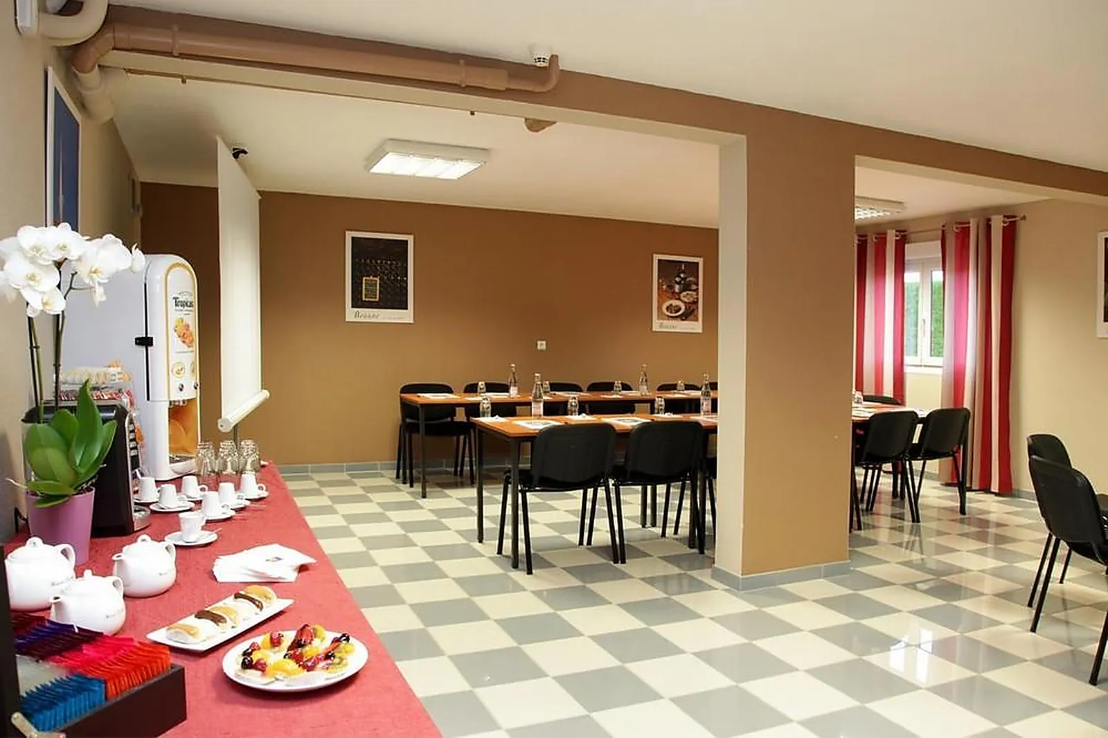 Lieux événementiels, COMFORT HOTEL PARAY LE MONIAL