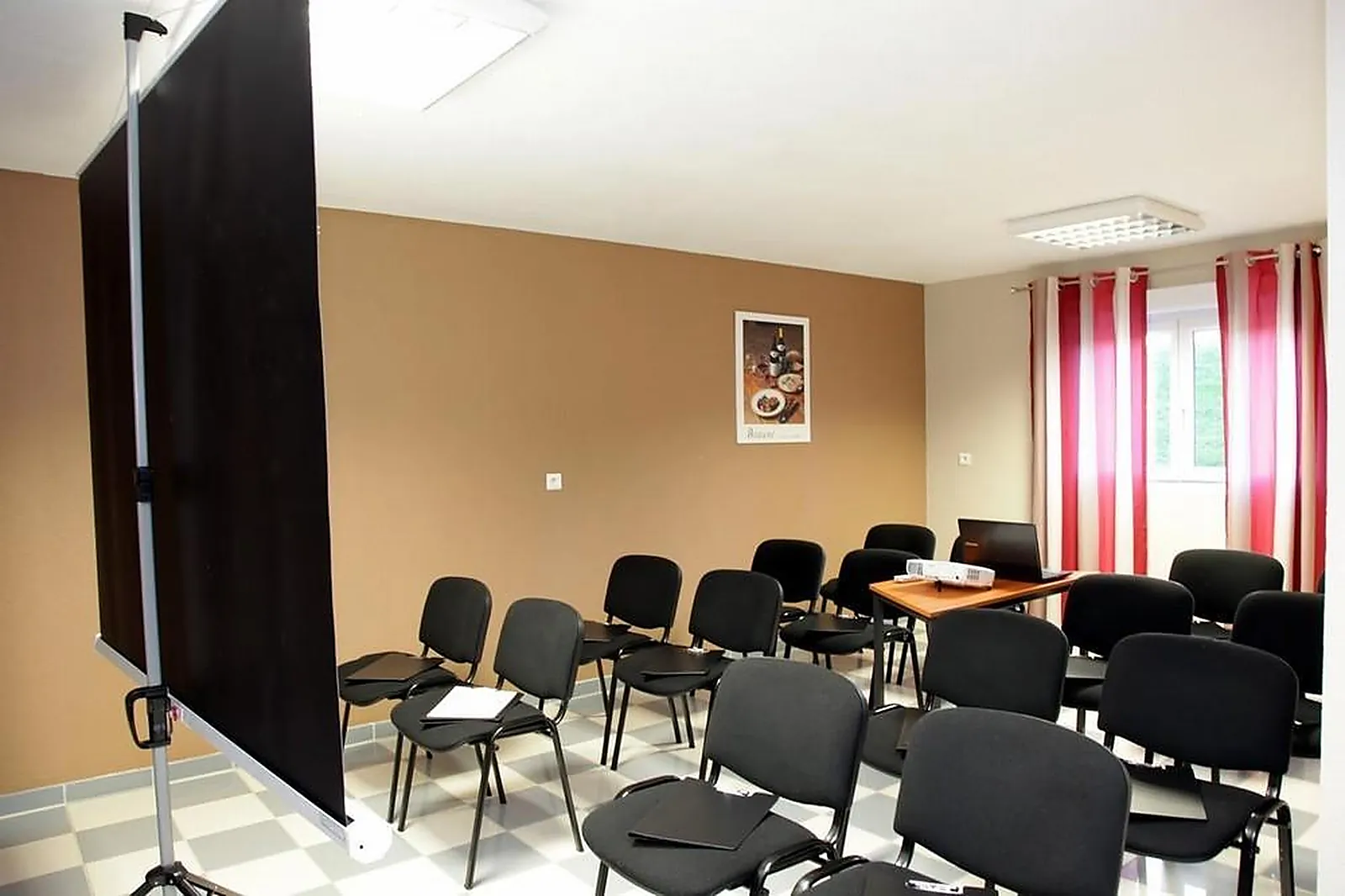 Lieux événementiels, COMFORT HOTEL PARAY LE MONIAL