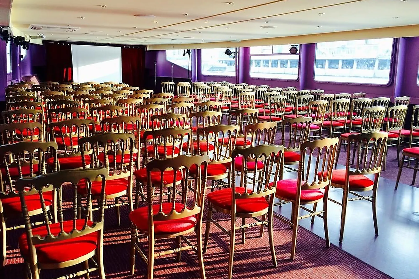 Lieux événementiels, COMPAGNIE JOCE