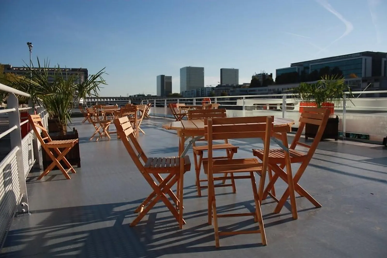 Lieux événementiels, COMPAGNIE JOCE