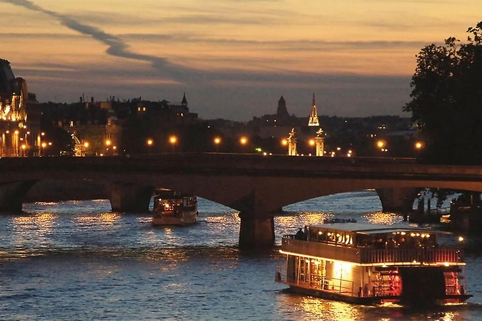 Lieux événementiels, COMPAGNIE DES BATEAUX À ROUE