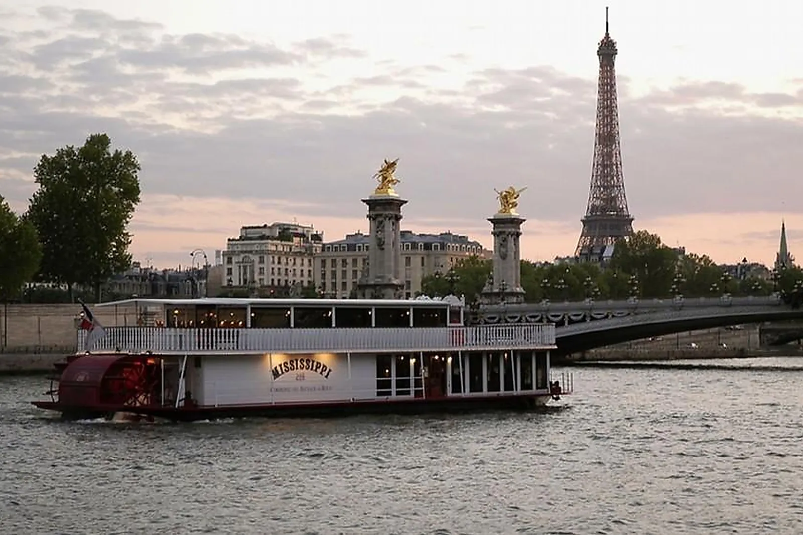 Lieux événementiels, COMPAGNIE DES BATEAUX À ROUE