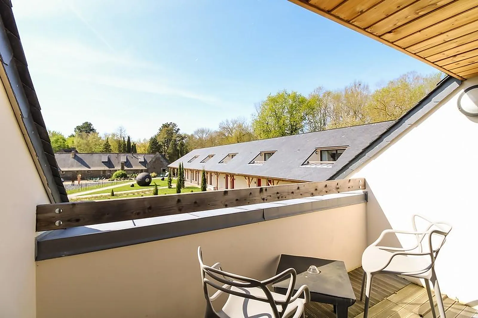 Lieux événementiels, COMPLEXE LOIRE ET SENS