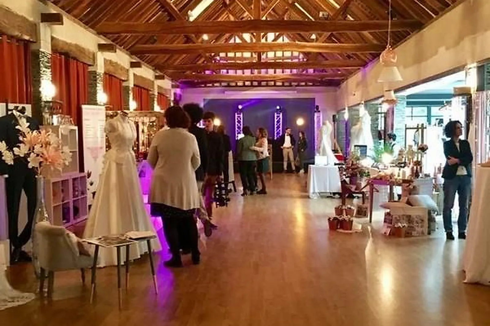 Lieux événementiels, COMPLEXE LOIRE ET SENS