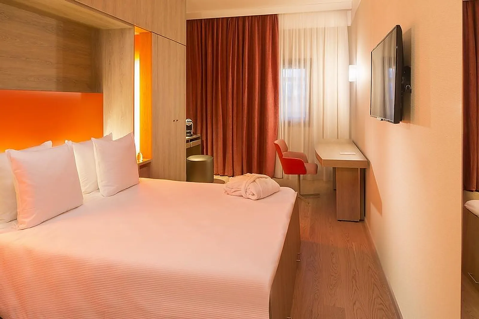 Lieux événementiels, COMPLEXE OCEANIA PARIS ROISSY CHARLES DE GAULLE