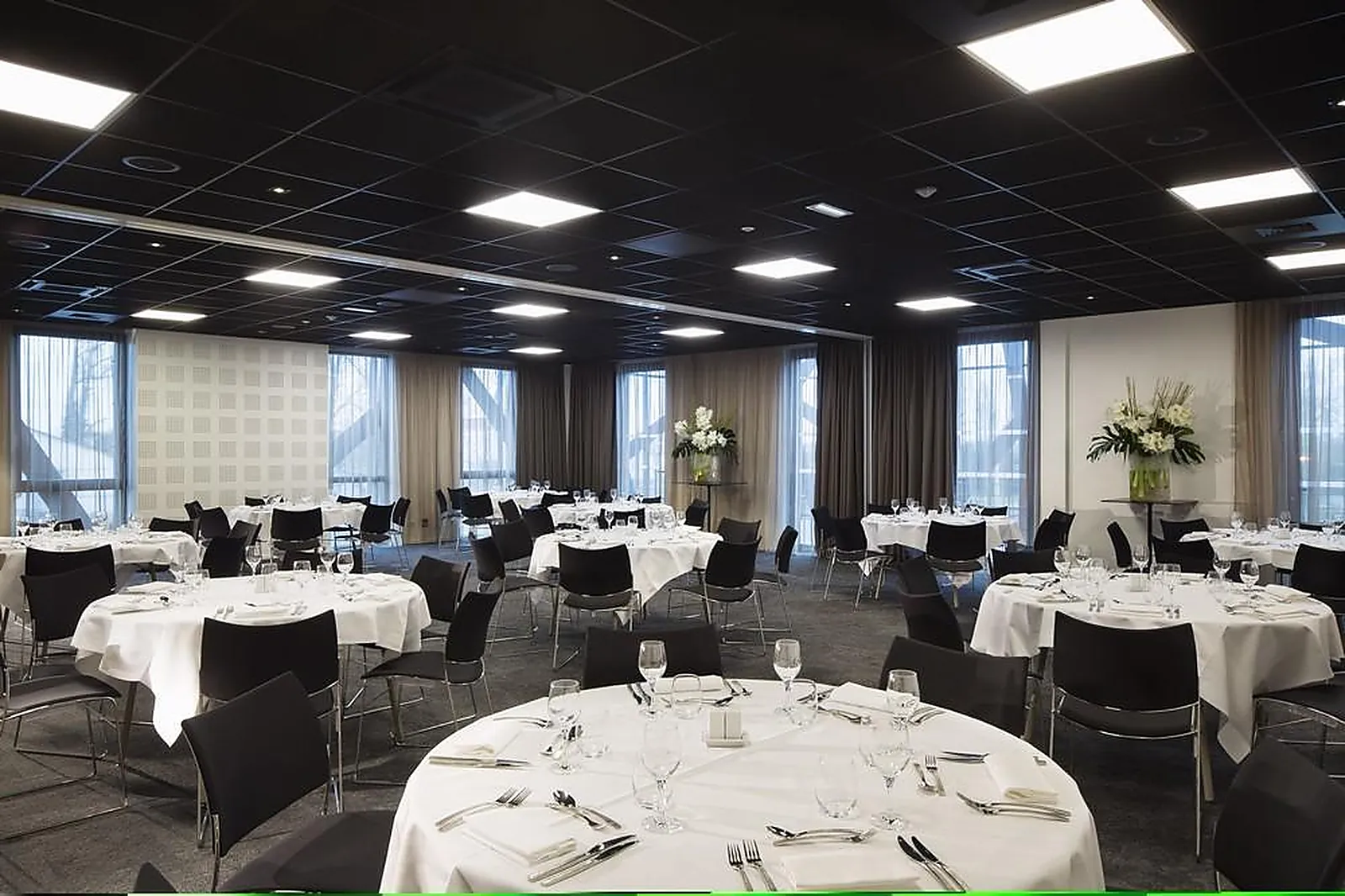 Lieux événementiels, COMPLEXE OCEANIA PARIS ROISSY CHARLES DE GAULLE