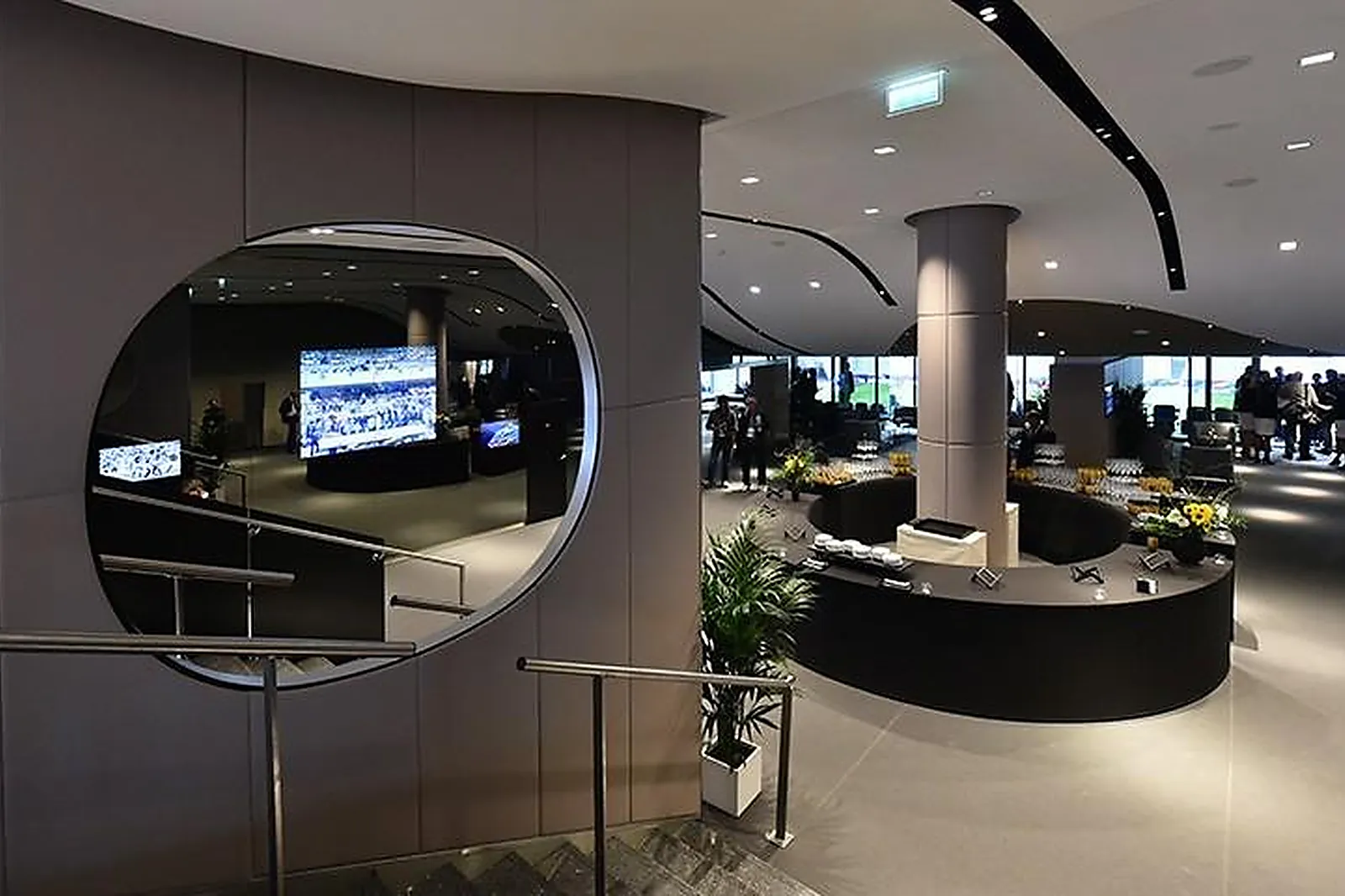 Lieux événementiels, CONSORTIUM STADE DE FRANCE