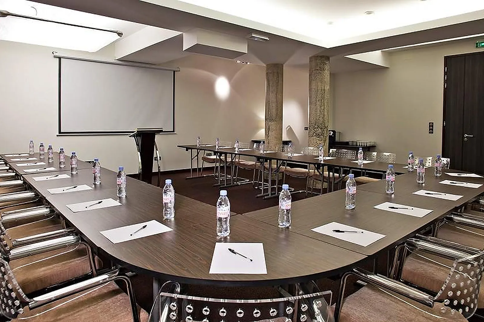 Lieux événementiels, CONTINENTAL HÔTEL