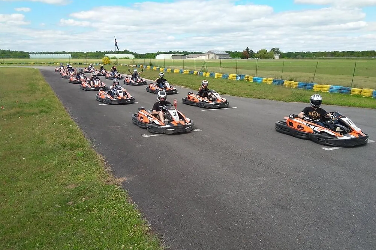 Lieux événementiels, COSNE KARTING